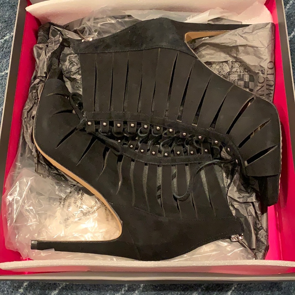 Black lace up heels